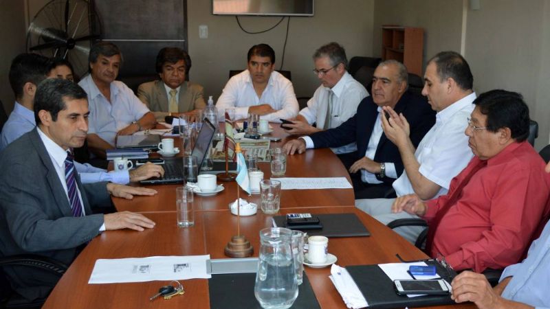 Vicegobernador y senadores recibieron al ministro Aredes