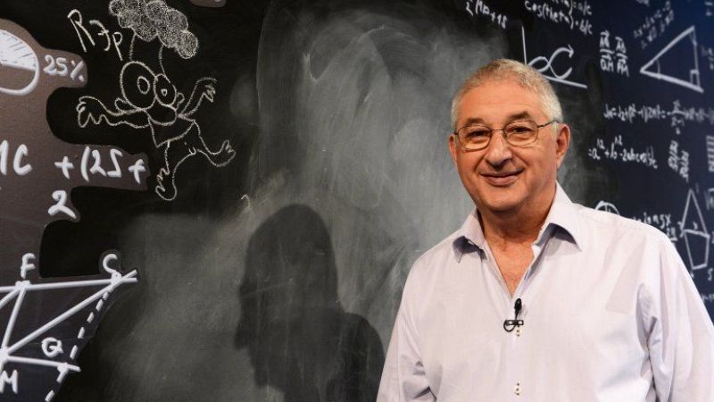 Paenza se refirió al recorte al Conicet y explotó contra Macri