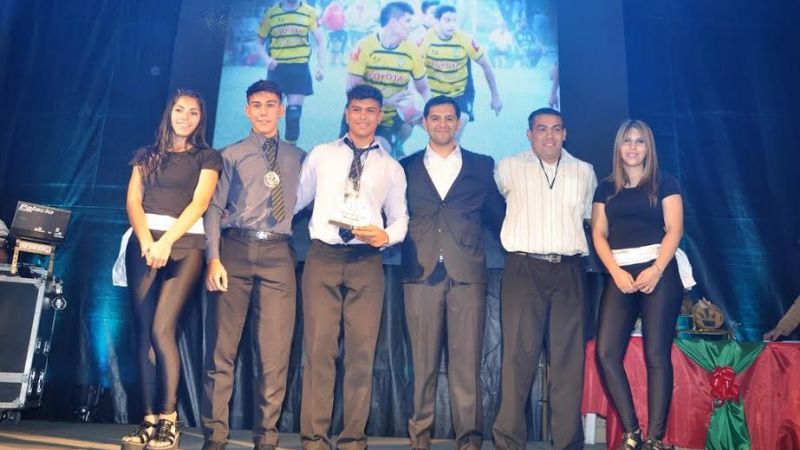 El boxeador Miguel Barrionuevo “Deportista del Año 2016”, en Catamarca