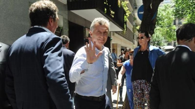 Macri parte hoy rumbo a Villa La Angostura para sus vacaciones