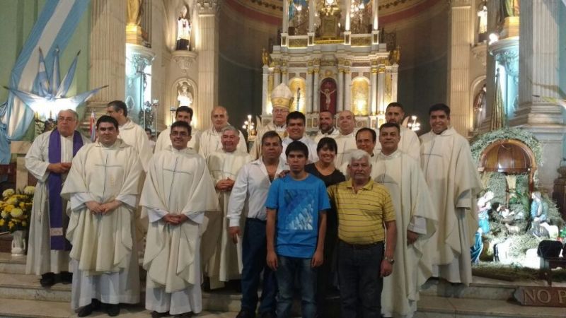 El Obispo admitió como aspirante al sacerdocio a un seminarista en Navidad