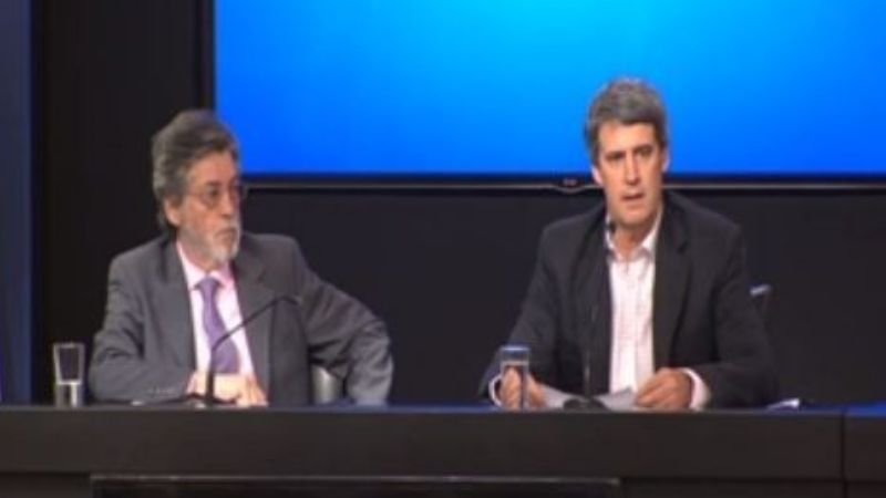 Prat Gay anunció que el blanqueo alcanzó "el récord de u$s 90.000 millones"