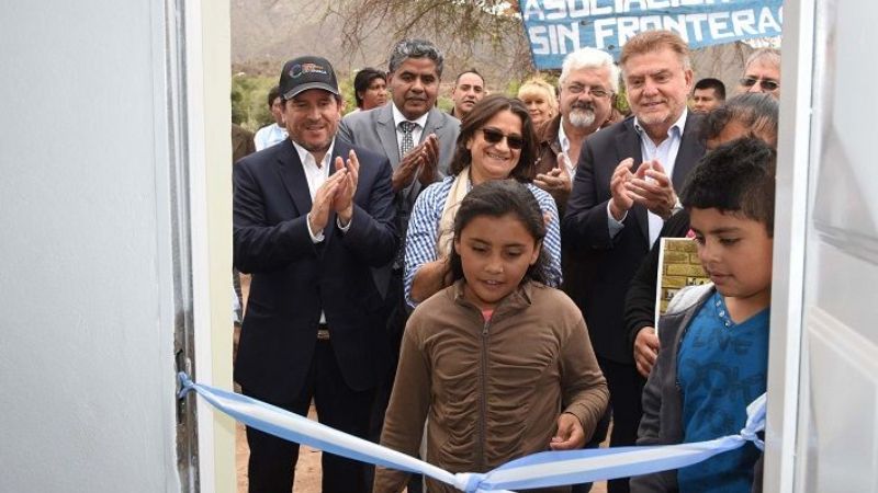 "Tenemos que aprender a trabajar juntos, la disputa estéril no sirve para nada"
