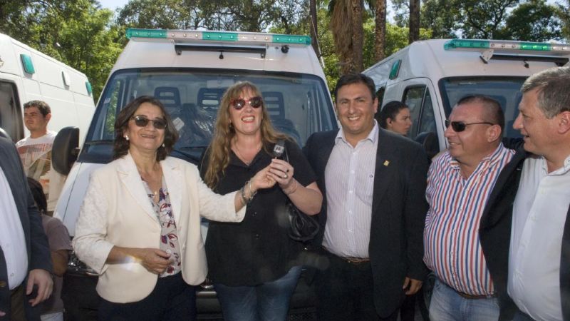 Lucía anunció que concluirá la obra del Hospital de Niños con fondos provinciales