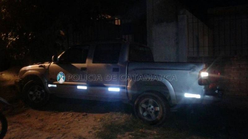 Chocó contra las rejas de una casa