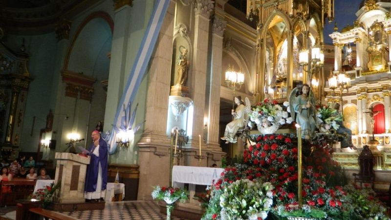 “Adviento es el tiempo de acrecentar en nuestros corazones el deseo de Dios”