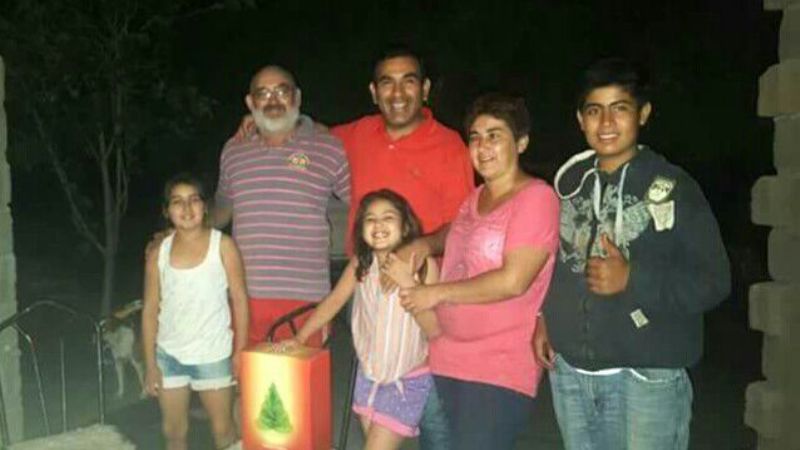 Herrera entregó cajas navideñas en el interior