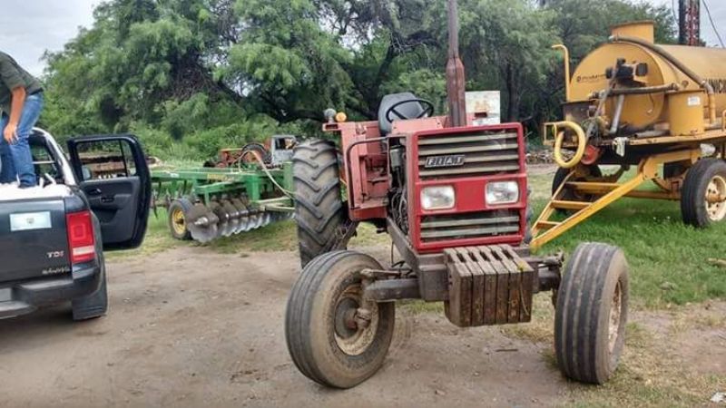Semillas y maquinaria para siembra en Recreo