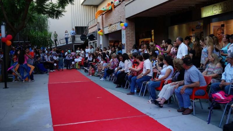 Desfile Inclusivo del programa “Un Mundo para todos”