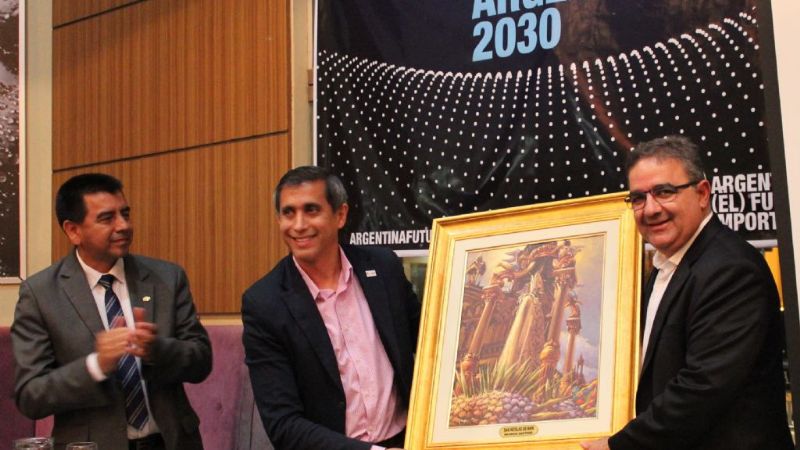 “El voto electrónico tiene que acompañar el cambio de un electorado más pensante”