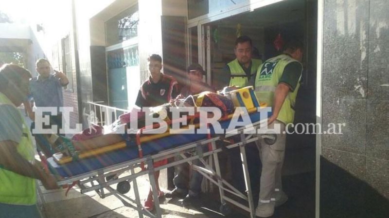 Volcó un camión con peregrinos en la Cuesta de El Portezuelo