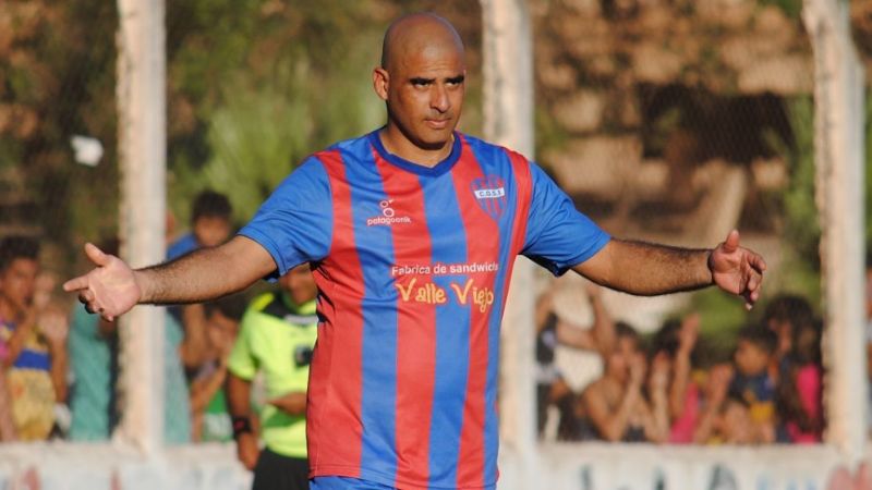 El “día de los arqueros”, Obreros acertó un penal más y ascendió