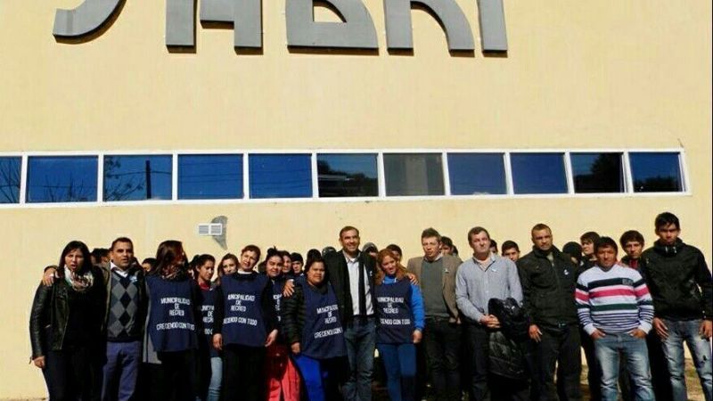 Un centenar de familias podrían perder su fuente laboral