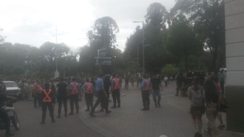 Enfrentamientos en la manifestación de Obras Públicas