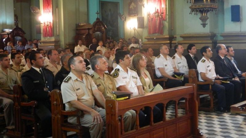 Las Fuerzas de Seguridad tributaron honores a la Virgen del Valle