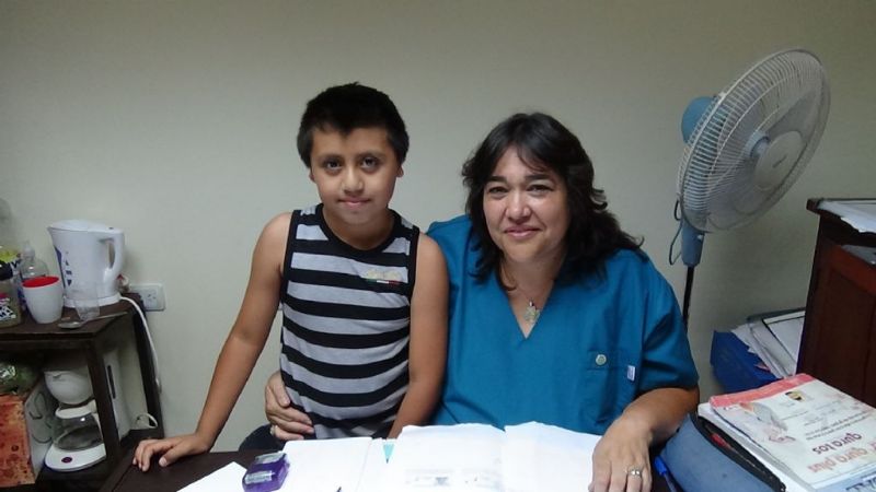 OSEP pagó 20 mil dólares por un implante coclear para un niño