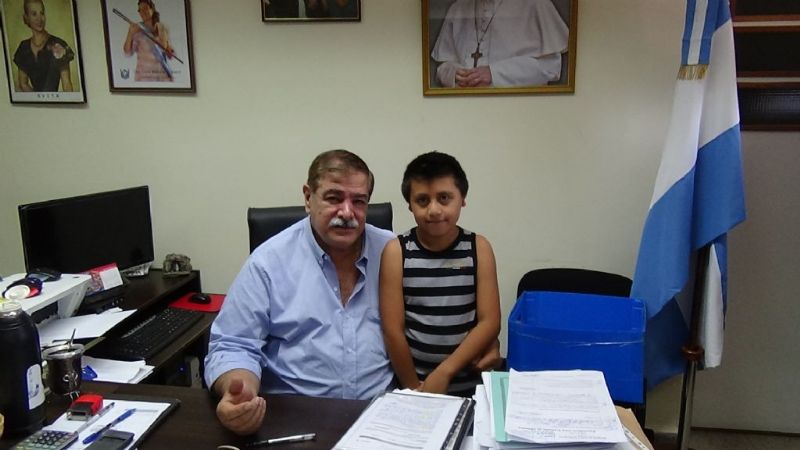 OSEP pagó 20 mil dólares por un implante coclear para un niño