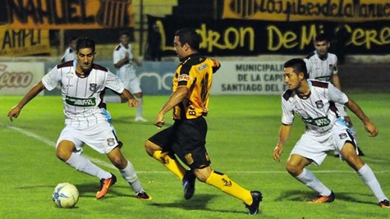 Aconquija empató con Mitre y sigue todo abierto