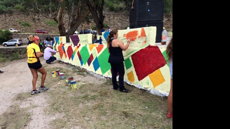 Limpiaron El Jumeal y derribaron el muro de la tragedia