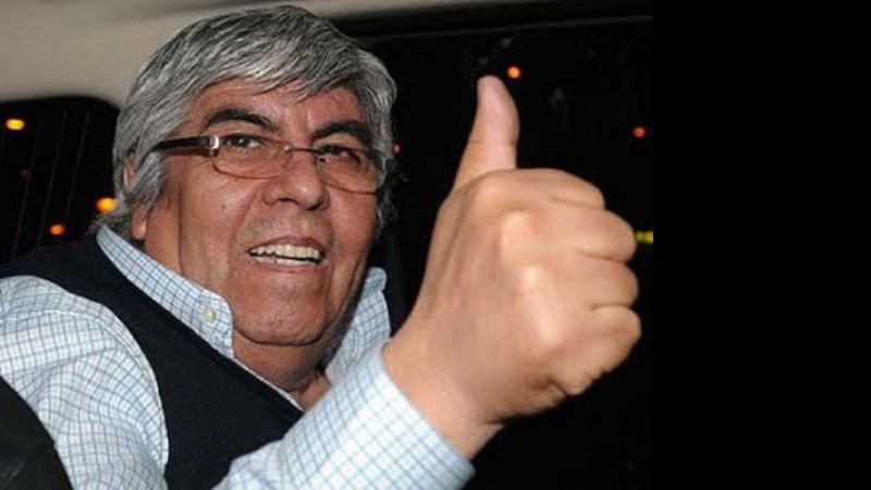 Al final, Hugo Moyano irá mañana a la reunión con Mauricio Macri
