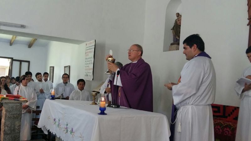 En El Rodeo, el Obispo instituyó Acólito a joven seminarista
