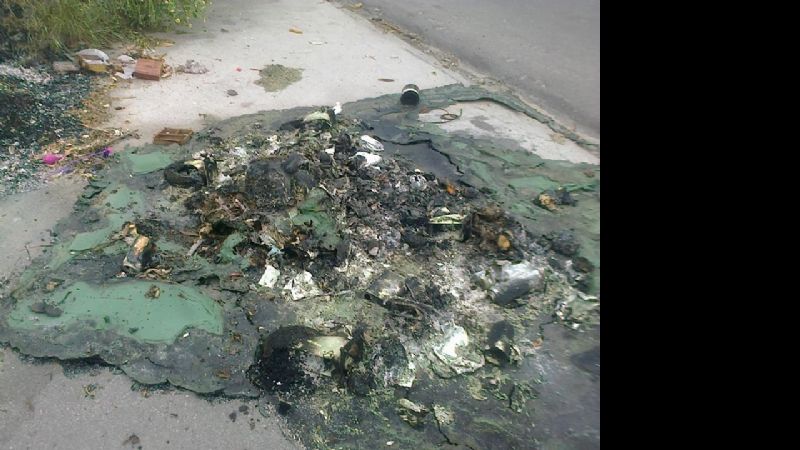 Vandalismo: Prendieron fuego contenedores de residuos