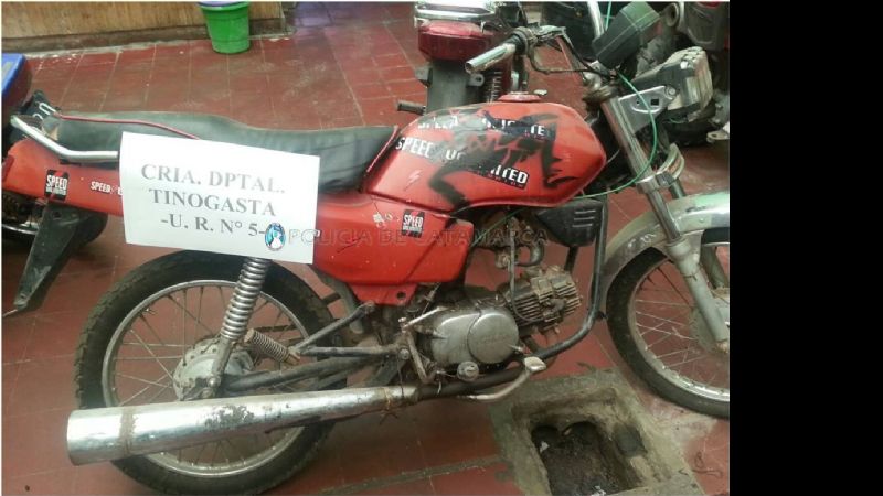 Encuentran una moto sustraida en Tinogasta