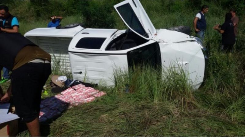 Un funcionario de Formosa transportaba 50 kilos de cocaína junto a su familia