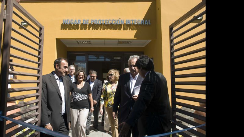 Lucía inauguró el Hogar Warmi para asistir a mujeres en situación de violencia