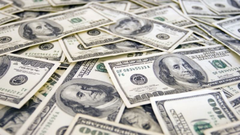 El dólar trepó a $ 15,65 pese a la fuerte intervención del BCRA