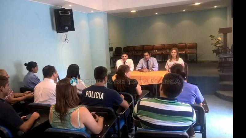 Jornada Institucional en el Instituto de Enseñanza Superior de la Policía