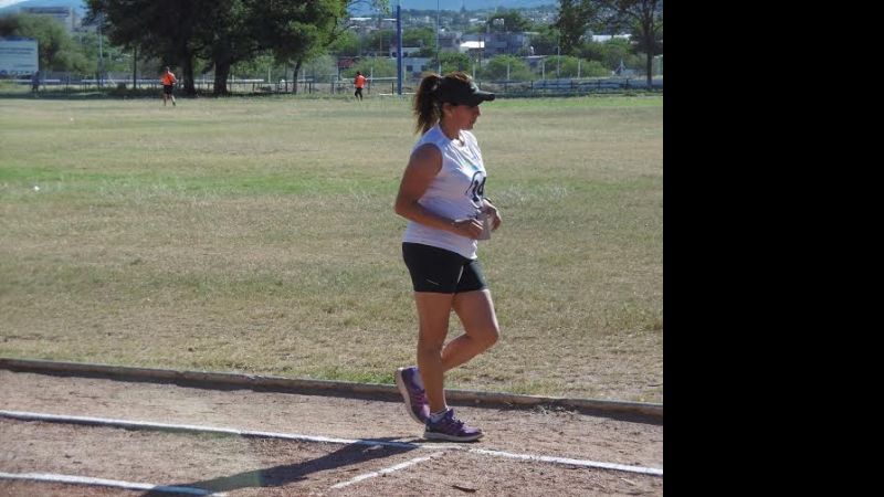 Exitoso “Buscando huellas de talentos” en pista y campo