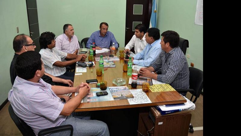 López Rodríguez se reunió con Senadores