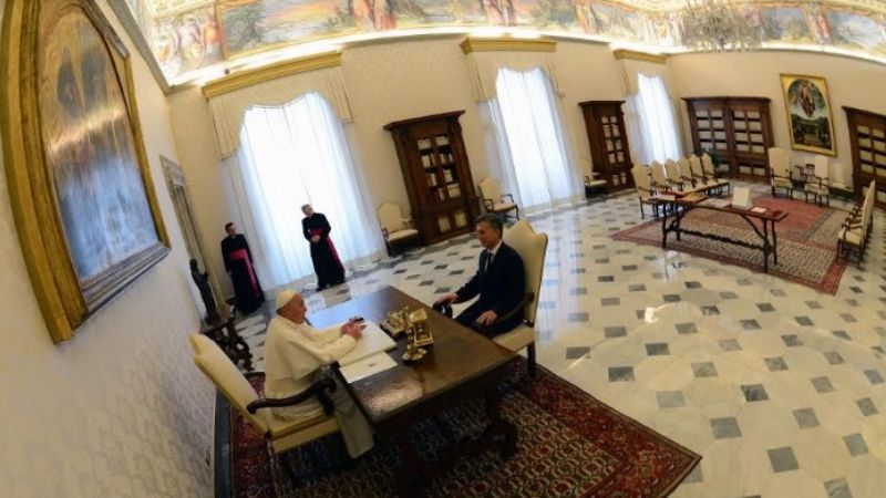 El Papa Francisco recibió a Mauricio Macri y el encuentro duró 22 minutos