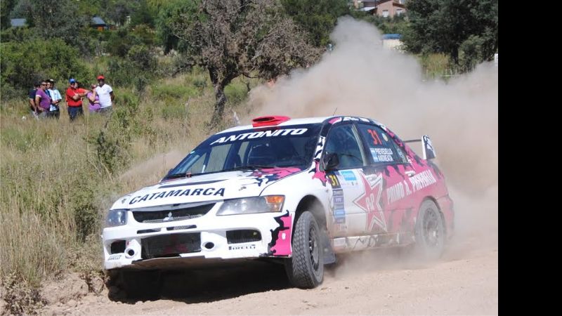 Los Prevedello, ahí: Meliza 3ra. y Antonio 6to. en Clase RC2N