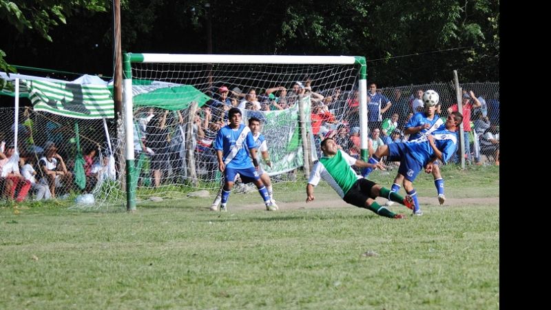 La Liga Ambateña cierra esta tarde la fase clasificatoria