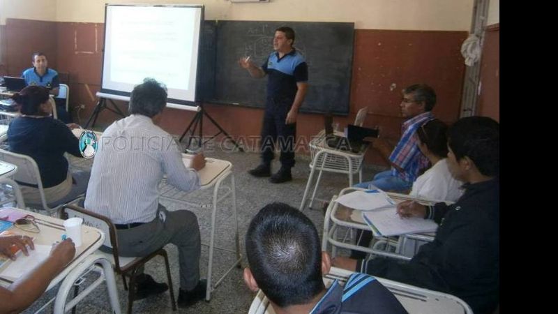 Charlas informativas de Seguridad Vial en Santa María