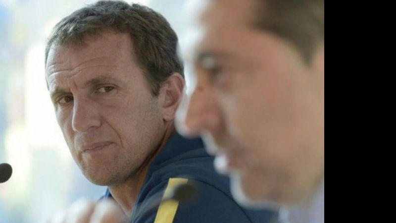 Boca echó al “Vasco” Arruabarrena e interinamente lo reemplaza Schiavi