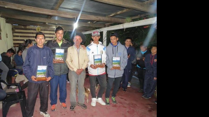 Micael Aragón y Verónica Leiva ganaron a distancia larga en Aconquija