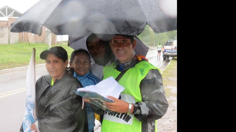Micael Aragón y Verónica Leiva ganaron a distancia larga en Aconquija