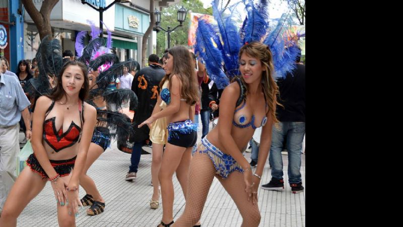 Fray de Carnavales, en La Carrera