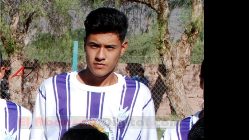 Joven delantero de Talleres de Fiambalá en Independiente de Avellaneda