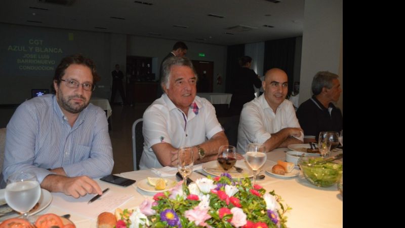 Barrionuevo se comprometió "a buscar que el peronismo vuelva"