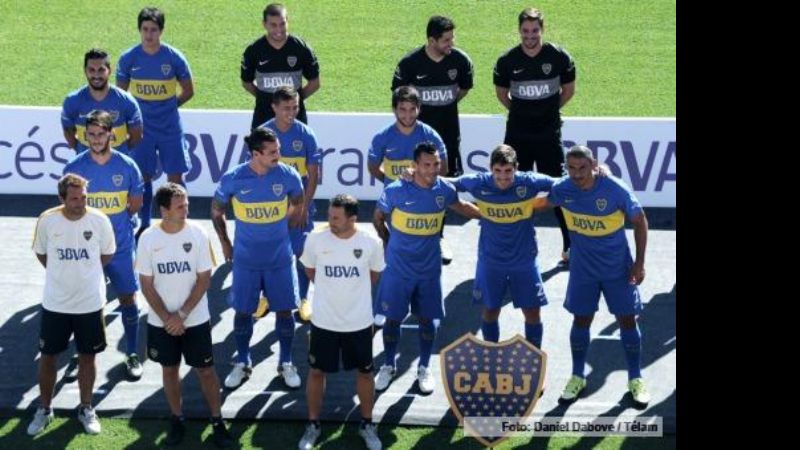 El "Cata" Díaz ovacionado por los hinchas y en presentación de Boca