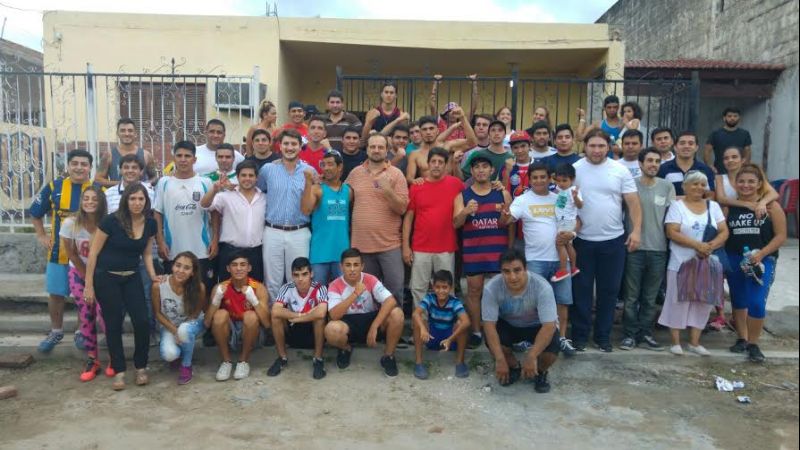 Brumec con donación en el Gym Box Oliva