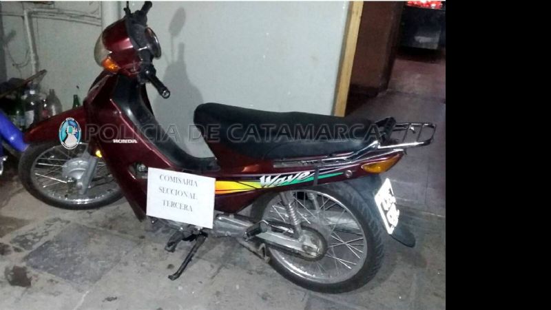 Más de 150 vehículos secuestrados, cuatro arrestados y una moto robada recuperada