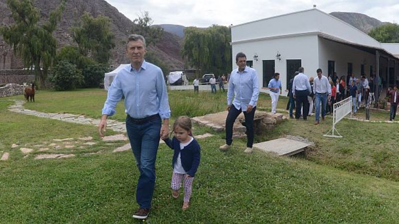 "Prudencia" para las paritarias y “dureza” con los abusadores de precios