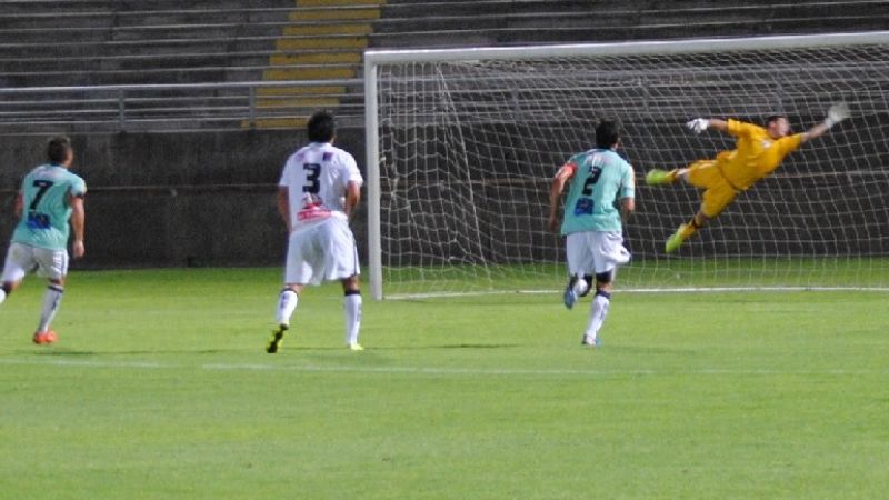 San Lorenzo volvió a arrancar con derrota, 1-2 con Altos Hornos Zapla