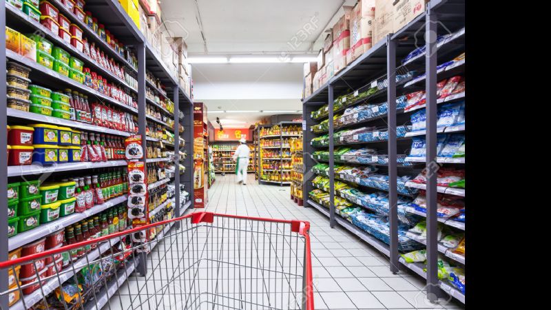 En Francia, obligan a los supermercados a donar la comida no vendida
