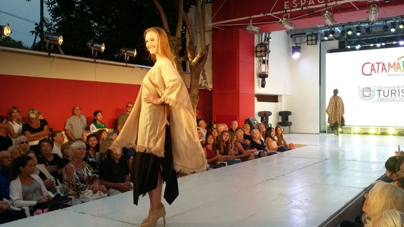 Catamarca lució sus ponchos en Mar del Plata